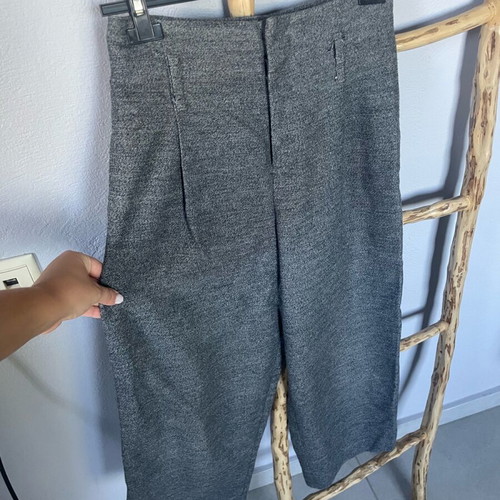 Pull & Bear high waisted wide leg trousers grey like new, size XS