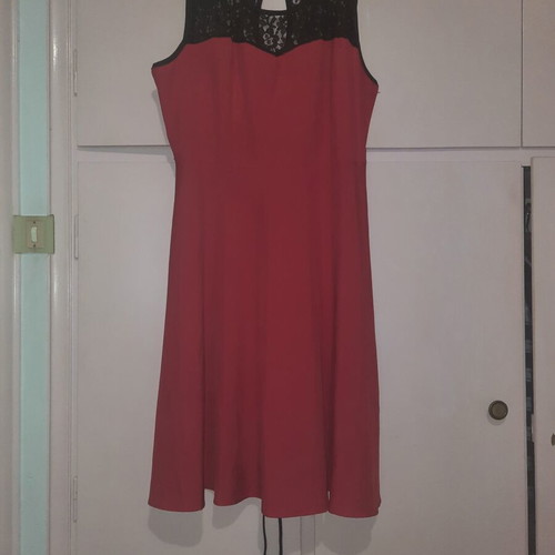 Dress new, red satin with black lace, size XXL