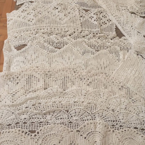 Set of 19 handmade lace new