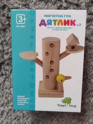The Worms and the Woodpecker like new educational toy