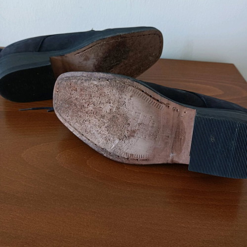 Vintage leather shoes Tsakiris size 38 like new, black