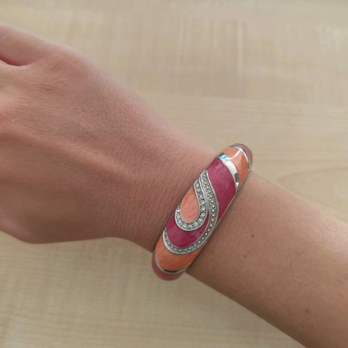 Colorful bracelet with stones like new