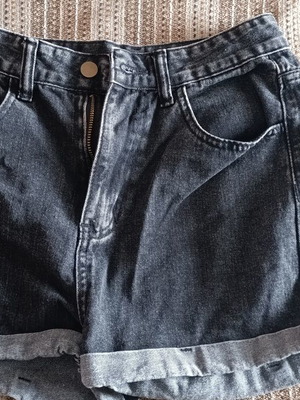 Shein black denim shorts new, high waist, size XS
