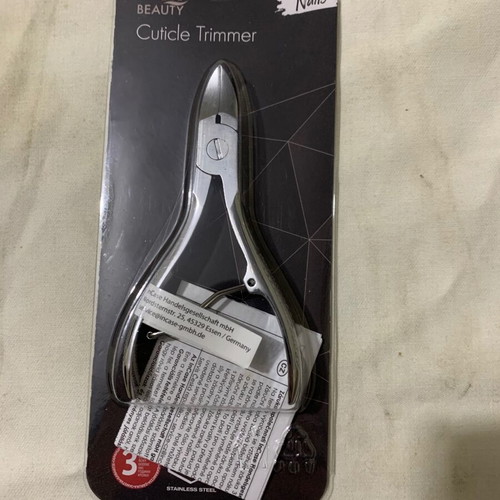 Nail cutter like new