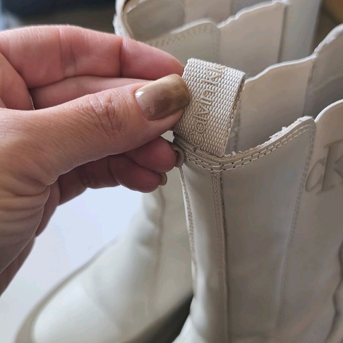 Calvin Klein boots like new, size 38, white and beige