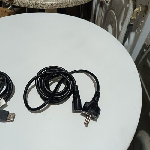 Computer cables set – HDMI and power cord