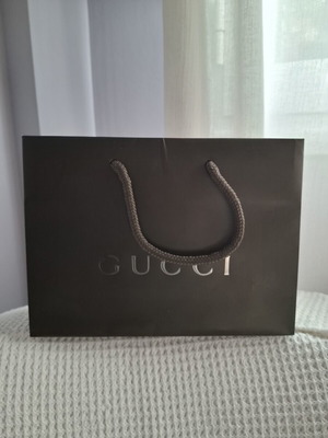 Gucci paper bag with authentic packaging papers like new