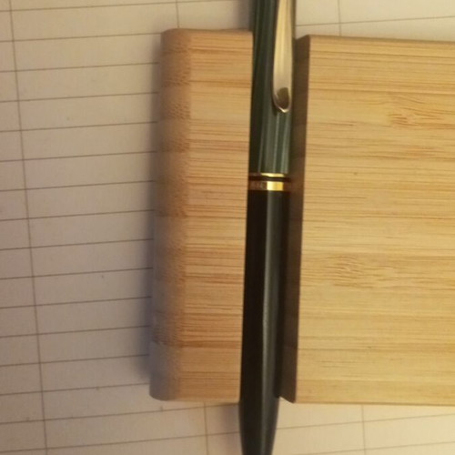 Pelikan K200 Green Marbled Ball Point Pen like new