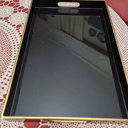 Serving tray like new