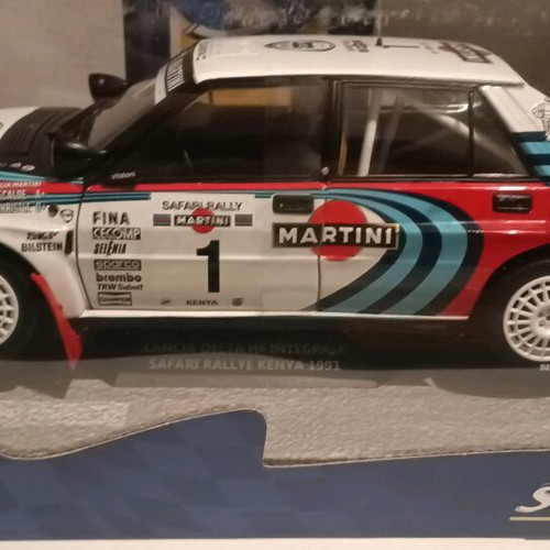 Lancia Delta HF Integrale Rally Safari 1991 1/18 Καινούργιο με ανοιγόμενες πόρτες