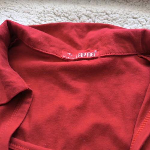 Long-sleeve blouse like new, red multicolor, elastic