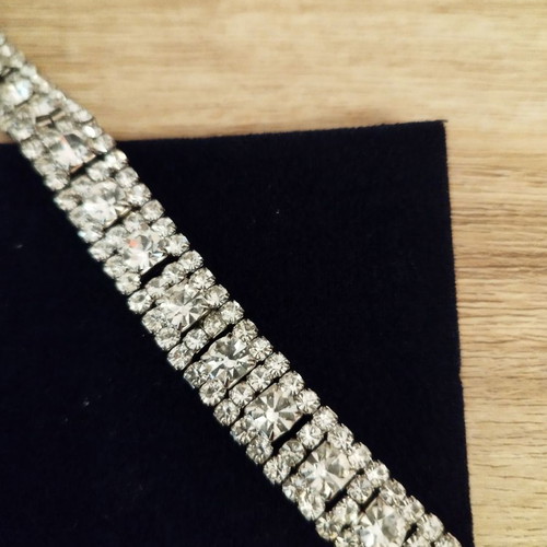Fashion jewelry bracelet new, unworn