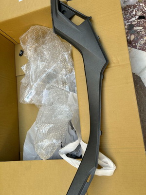 X-TOWN 300i ABS Special Edition left side panel like new, genuine