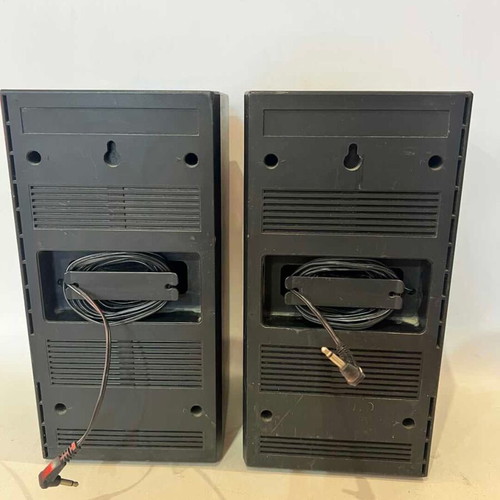 Tensai Dynamic Sound System speakers set of 2 used 25x13x13