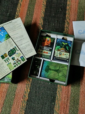 Canopy board game like new