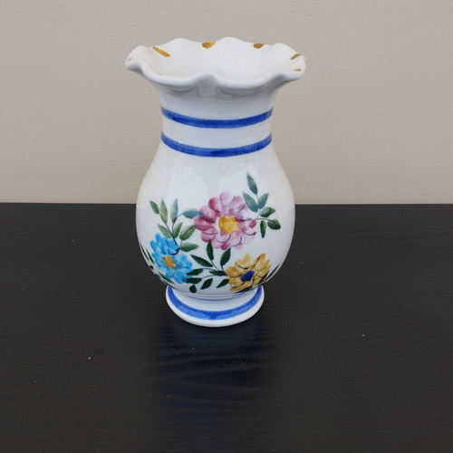 Vintage ceramic vase like new, hand painted