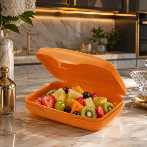 Tupperware small snack box 600 ml, orange