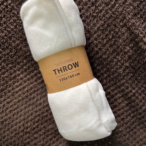 Skogvikke fleece throw 130x160 white new