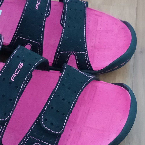 Nike sandals new, size 39, black and pink
