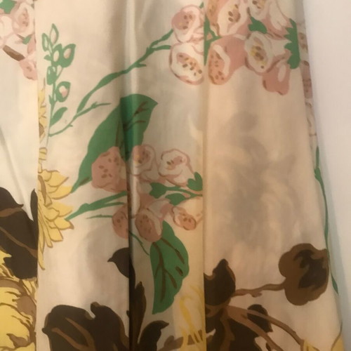 Alpha skirt with flowers like new, summer style
