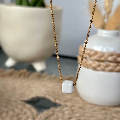 Steel necklace with white cube new