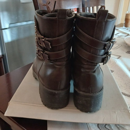 Grey ankle boots with studs, zipper and laces, size 41