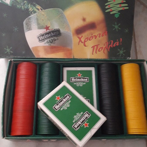 Heineken collectible poker set like new, complete with 2 decks and chips