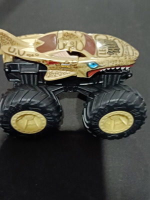 Hot Wheels vehicle like new