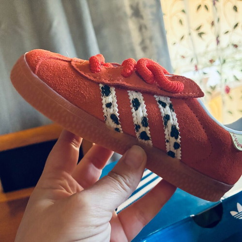 Adidas Gazelle Toy Story X new orange athletic shoes size 26