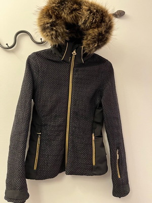 Colmar jacket S like new with removable fur hood