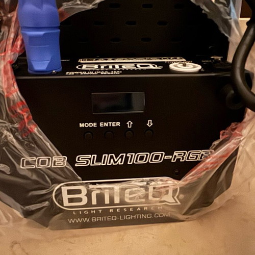 Briteq cob slim 100- RGB professional lighting with remote control new