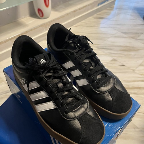 Adidas VL Court 3.0 sneakers like new, size 43.5, black
