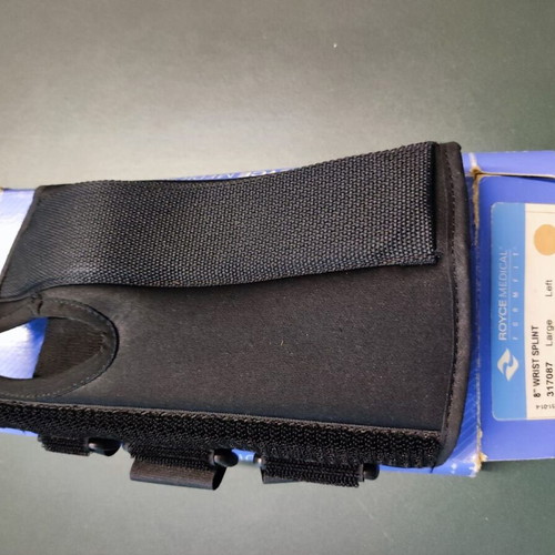 Wrist brace with velcro left hand size L new
