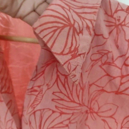 Erfo Pink Blouse with Rose Pattern in XL/XXL Like New