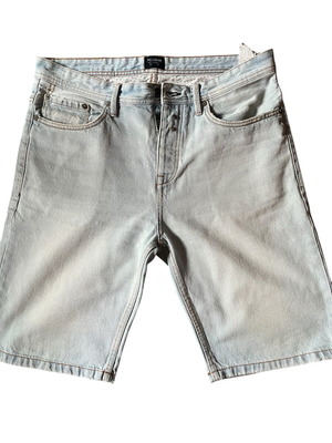 Pull & Bear men's bermuda shorts used, blue, size L