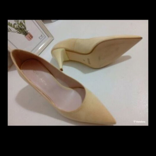 Moyo Athens Beige Lemon Pumps New Size 39 Heel 8 cm
