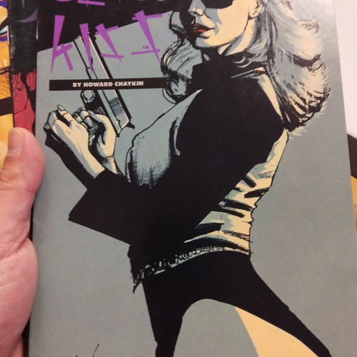 Black Kiss used issues 9, 10 and 11