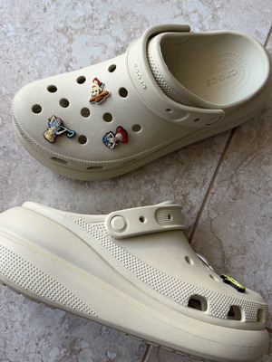 Crocs clogs size 41-42