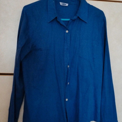 Women's shirt size M blue like new
