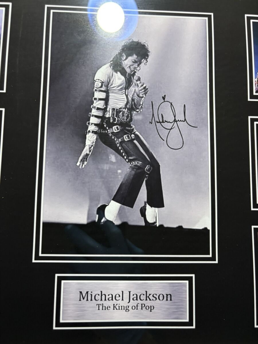 Michael Jackson The King of Pop A3… - € 35,99 - Vendora.cy