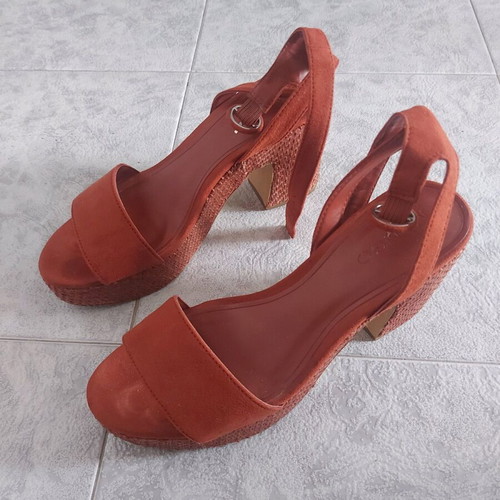 Mango red high-heeled sandals like new, size 37