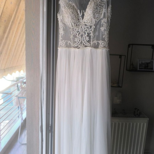 Wedding dress Rich Girl Boudoir medium, new, lace and transparency