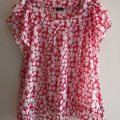 Floral sleeveless blouse F&F used, white and fuchsia, size XL