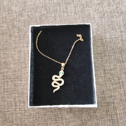 Snake necklace new