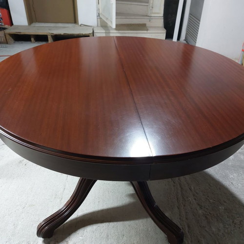 Round table used, mahogany wood, 1.20 m diameter with 2 extensions