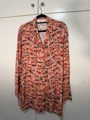 Arpyes set new, size sm, loose fit, orange