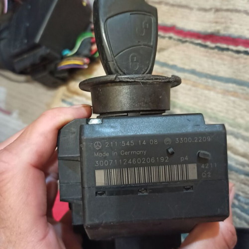Key Ignition Switch for Mercedes E Class W211 used