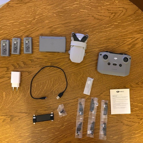 DJI Mini 2 SE Fly More Combo drone with 4K camera
