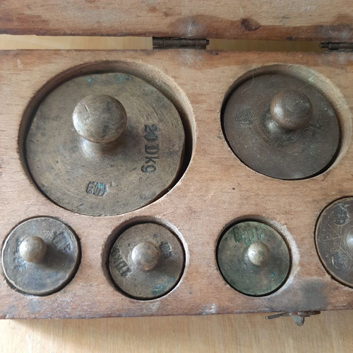 Wooden box with brass weights used, 1950s-60s vintage