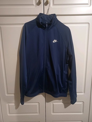 Nike jacket blue size M like new